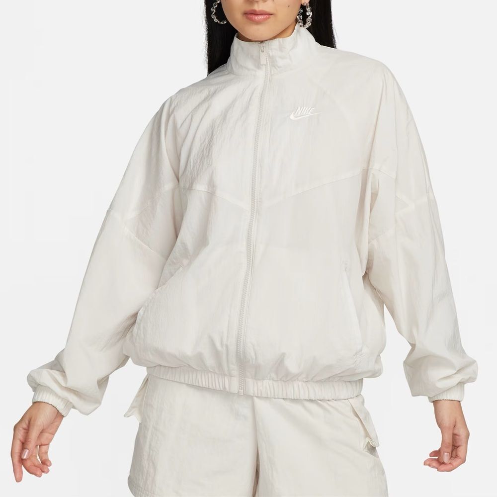 Nike Sportswear Essential Windrunner Women's Woven Jacket